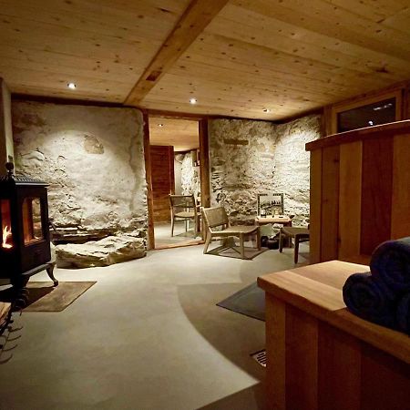 Alpen Charme - Chalet D'Hotes Et Spa Gsteig Esterno foto