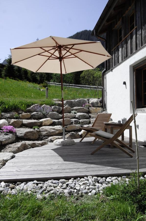 Alpen Charme - Chalet D'Hotes Et Spa Bed and Breakfast Gsteig Esterno foto