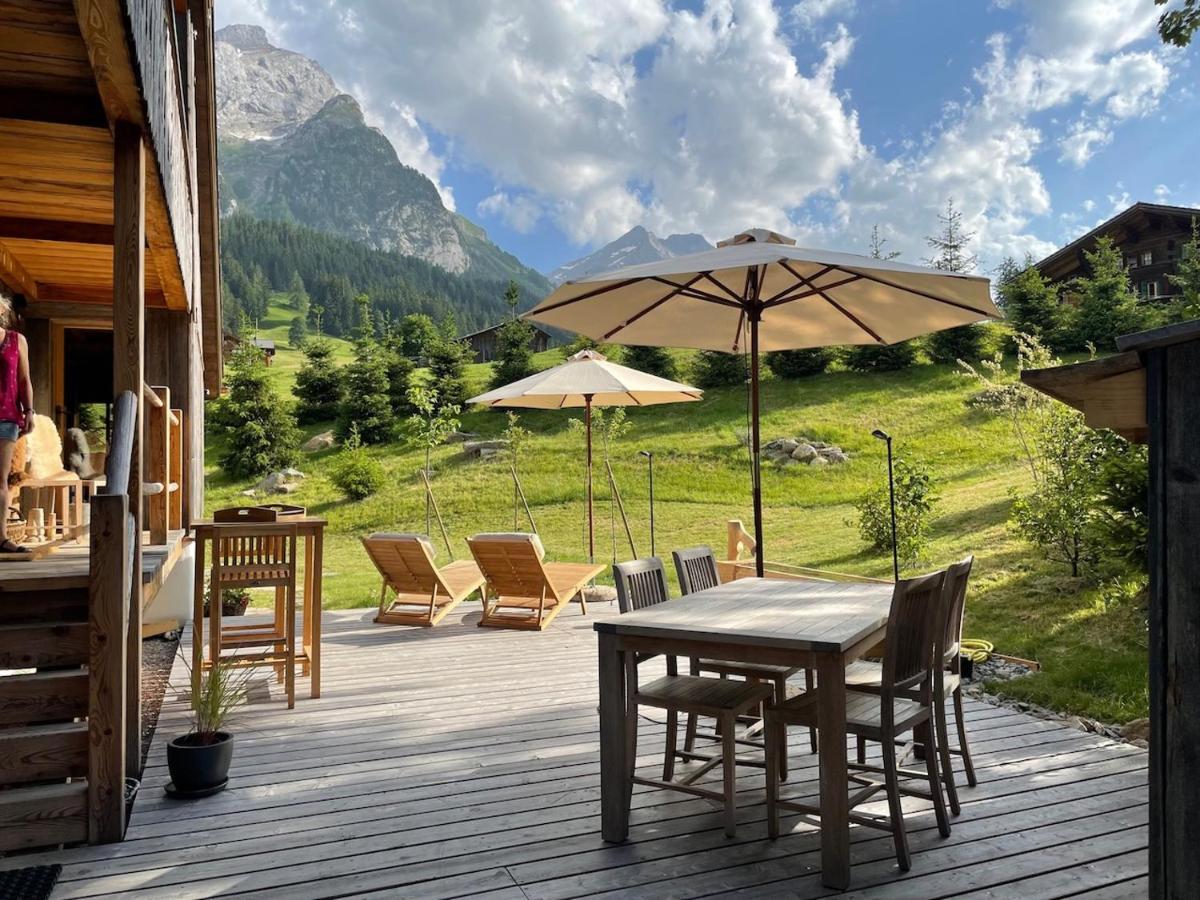 Alpen Charme - Chalet D'Hotes Et Spa Bed and Breakfast Gsteig Esterno foto