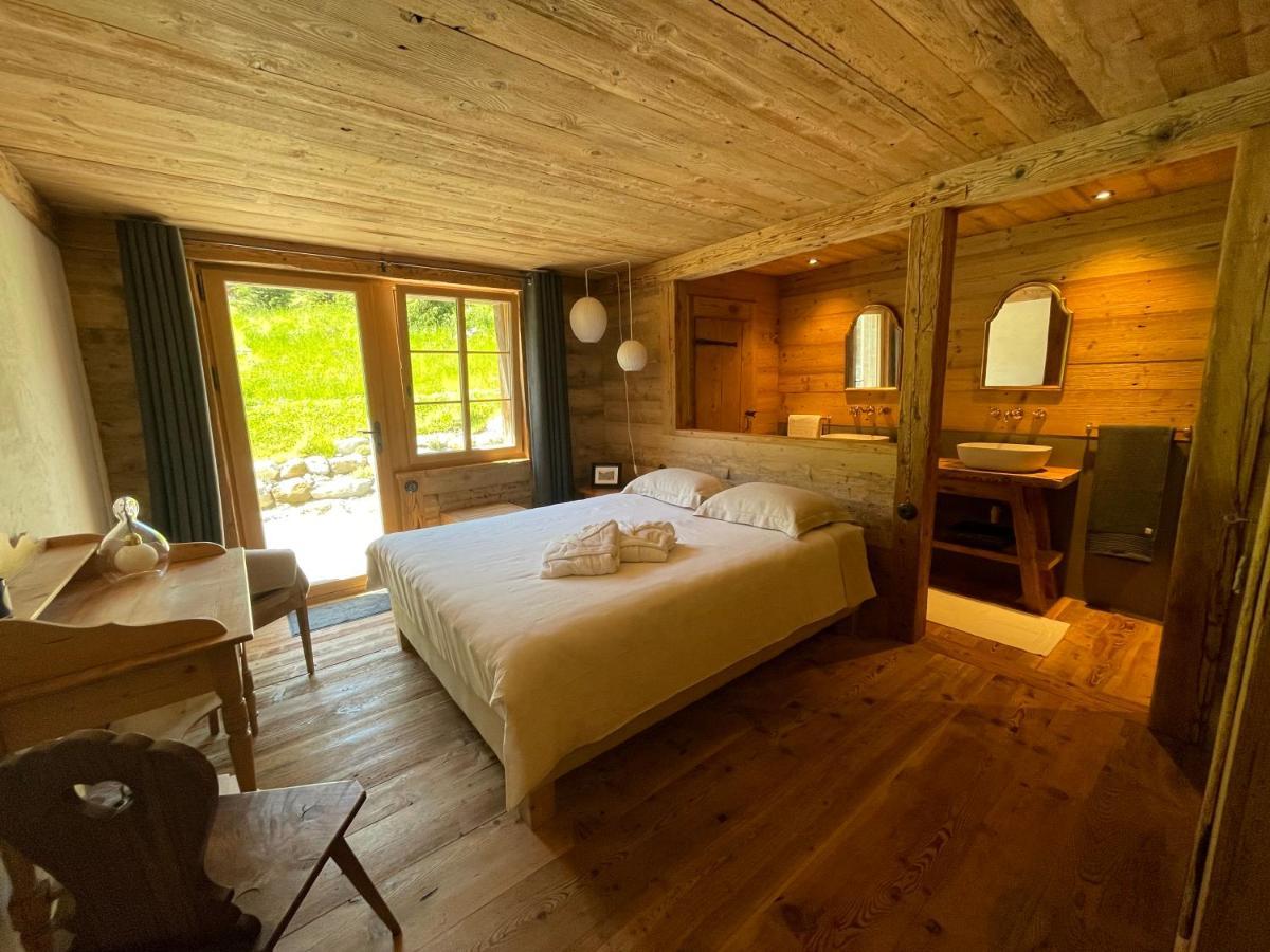 Alpen Charme - Chalet D'Hotes Et Spa Gsteig Esterno foto