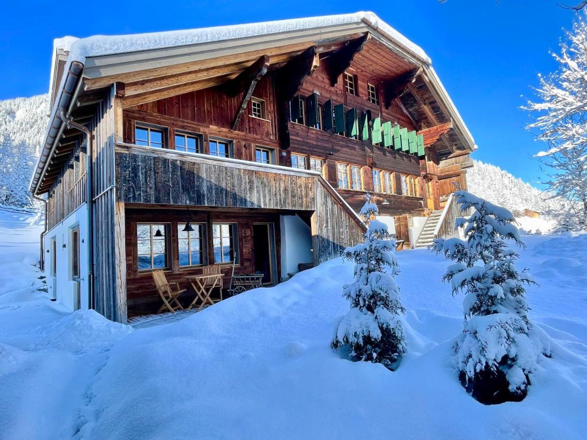 Alpen Charme - Chalet D'Hotes Et Spa Bed and Breakfast Gsteig Esterno foto