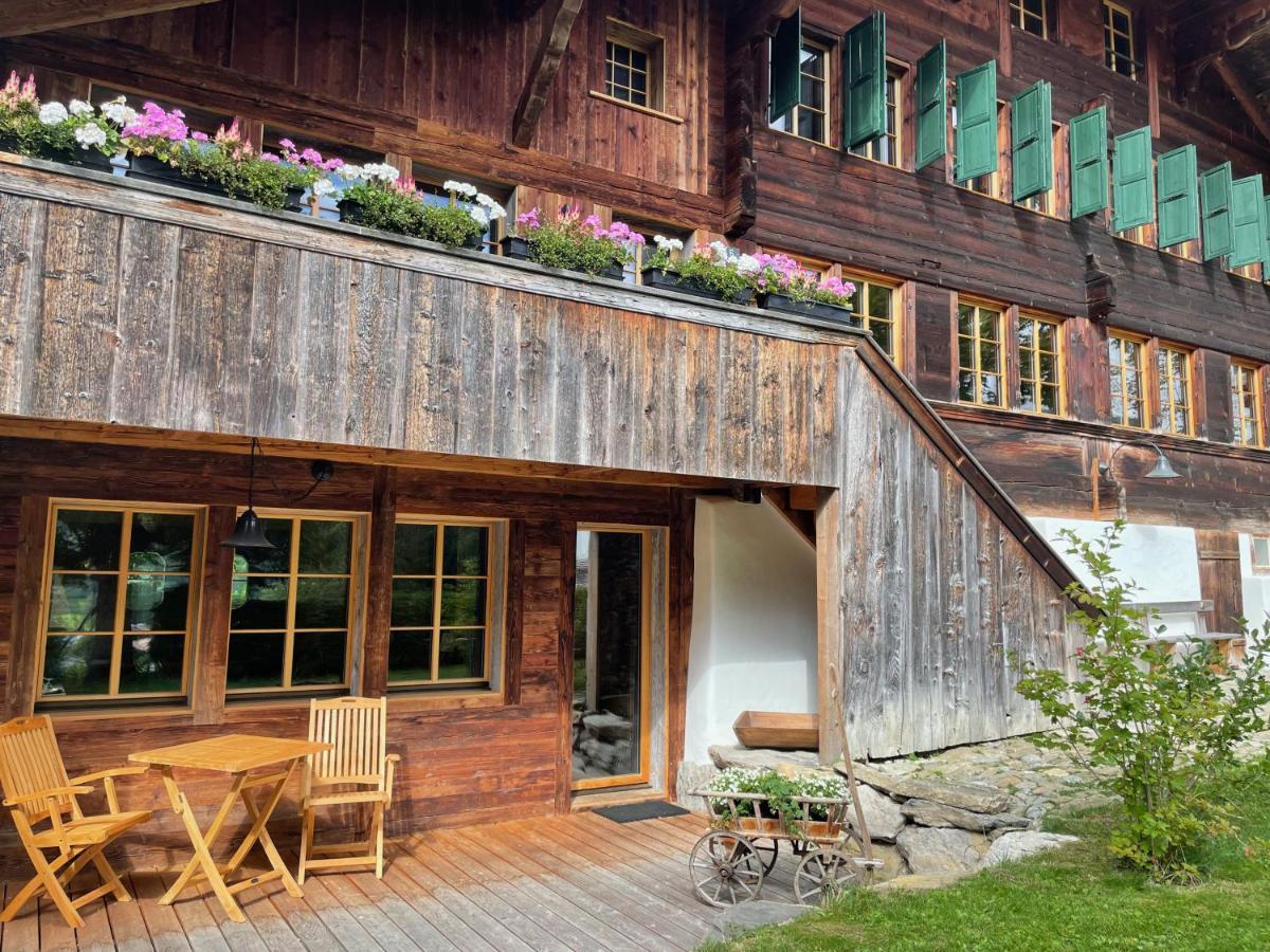 Alpen Charme - Chalet D'Hotes Et Spa Gsteig Esterno foto