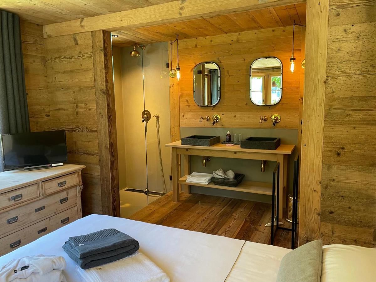 Alpen Charme - Chalet D'Hotes Et Spa Gsteig Esterno foto