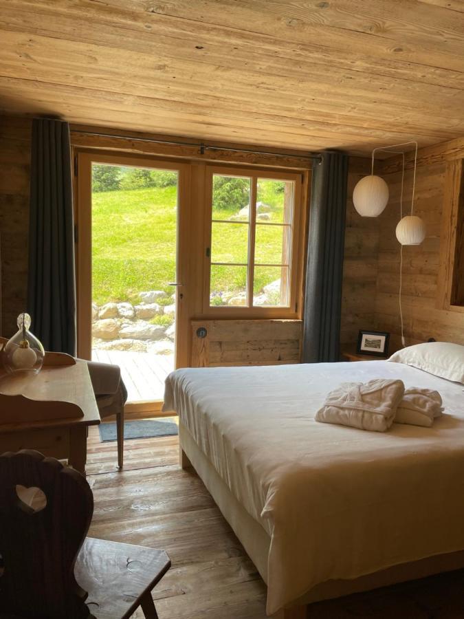 Alpen Charme - Chalet D'Hotes Et Spa Gsteig Esterno foto